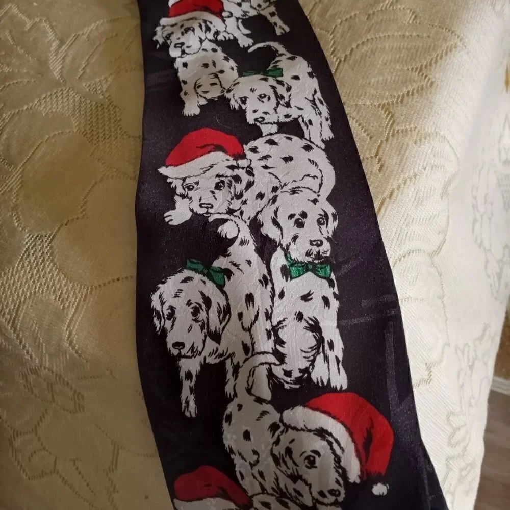 Addiction Dogs Dalmatians Christmas 100% Polyester